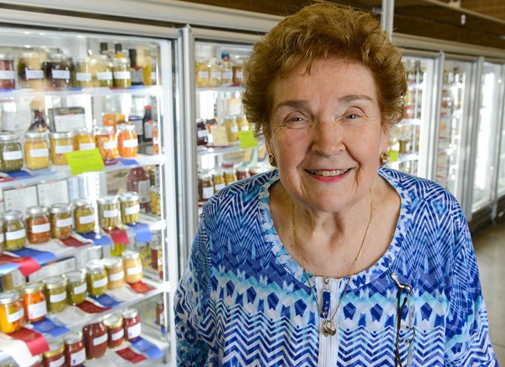 Louise Piper: Iowa's Blue Ribbon Baker and Canner